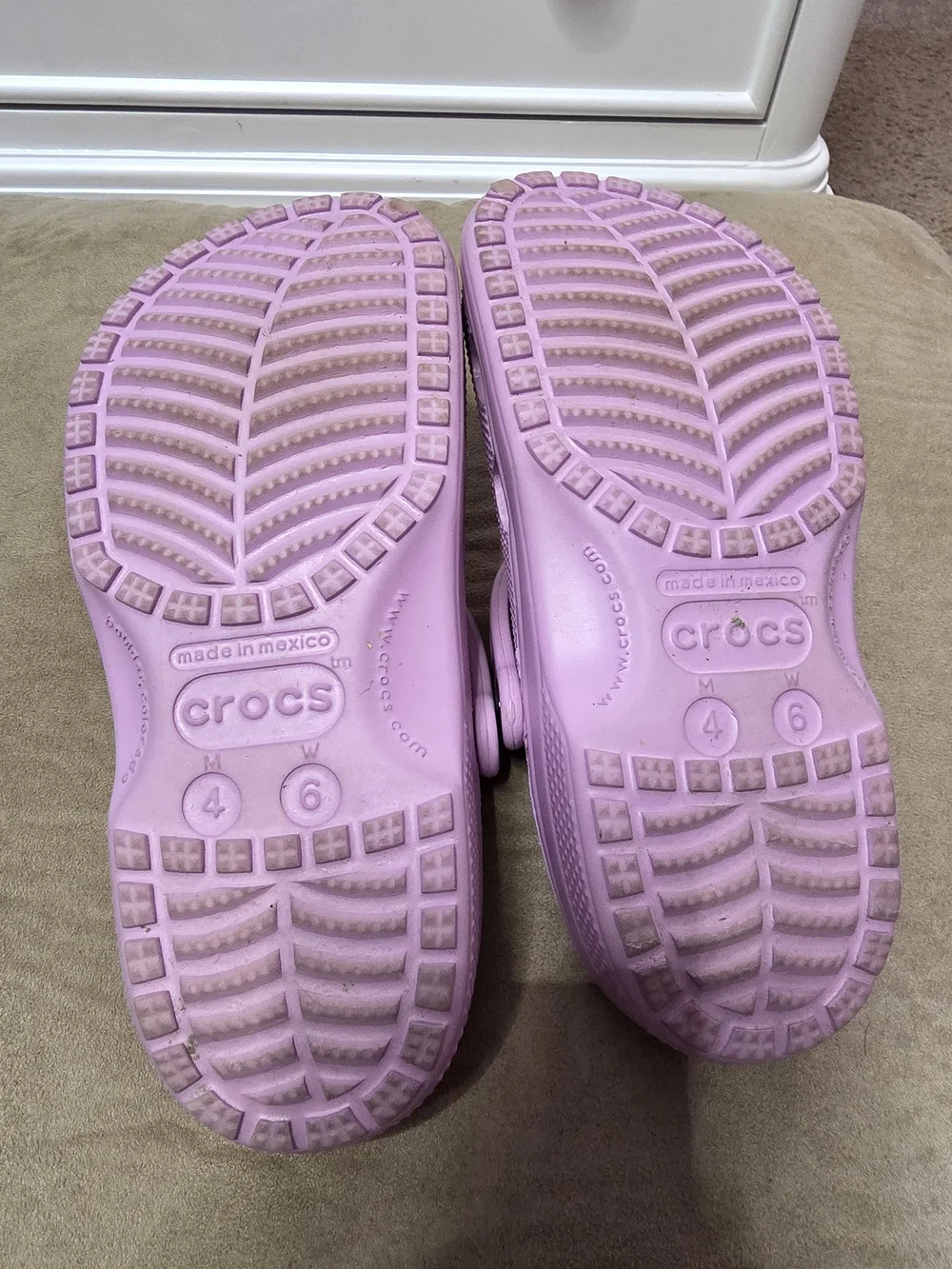 CROCS Kids Classic Clogs in Lavender